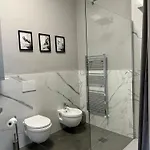 Daire Apartment Dolce Vita Garden - Private Parking, Self Check In *