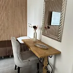 Apartment Dolce Vita - Private Parking, Self Check In Διαμέρισμα