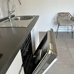 Apartment Dolce Vita Garden - Private Parking, Self Check In