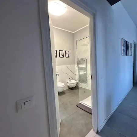 Dolce Garden - Private Parking, Self Check In * Como