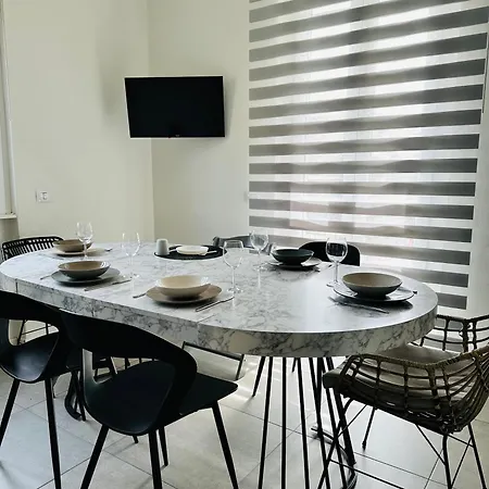Dolce Garden - Private Parking Διαμέρισμα *