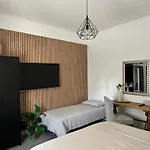 Dolce Garden - Private Parking, Self Check In